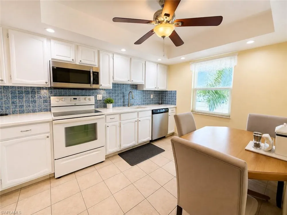 1615 SE 46th Lane #202 Cape Coral, FL 33904