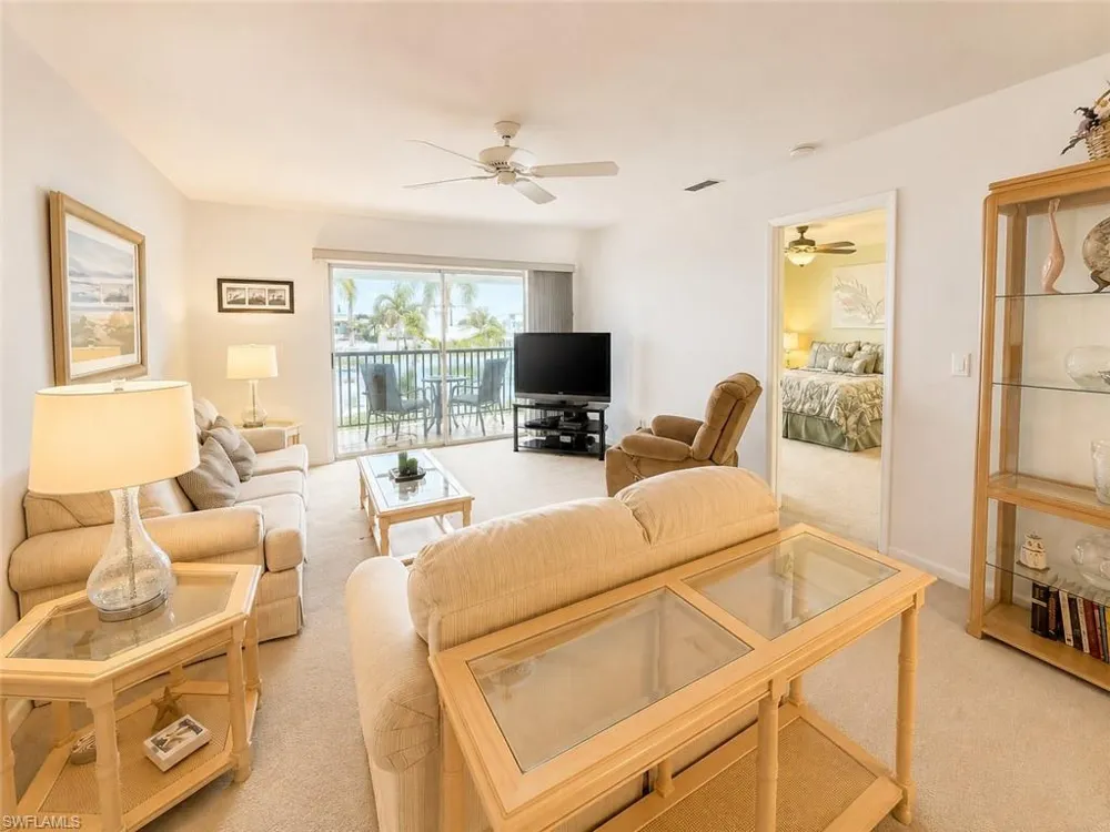 1615 SE 46th Lane #202 Cape Coral, FL 33904