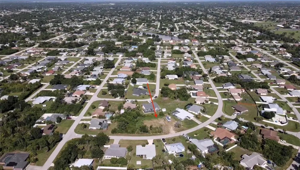 9368 EL CAMPO AVENUE Englewood, FL 34224