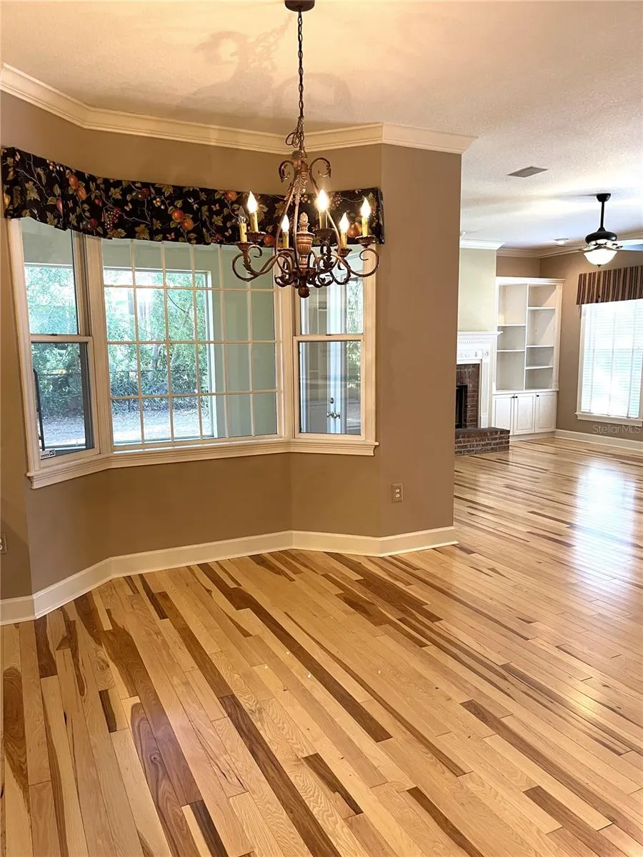 6604 CRESCENT LAKE DRIVE Lakeland, FL 33813