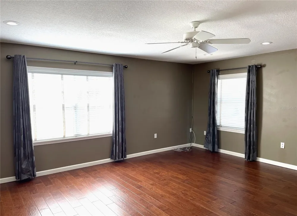 6604 CRESCENT LAKE DRIVE Lakeland, FL 33813