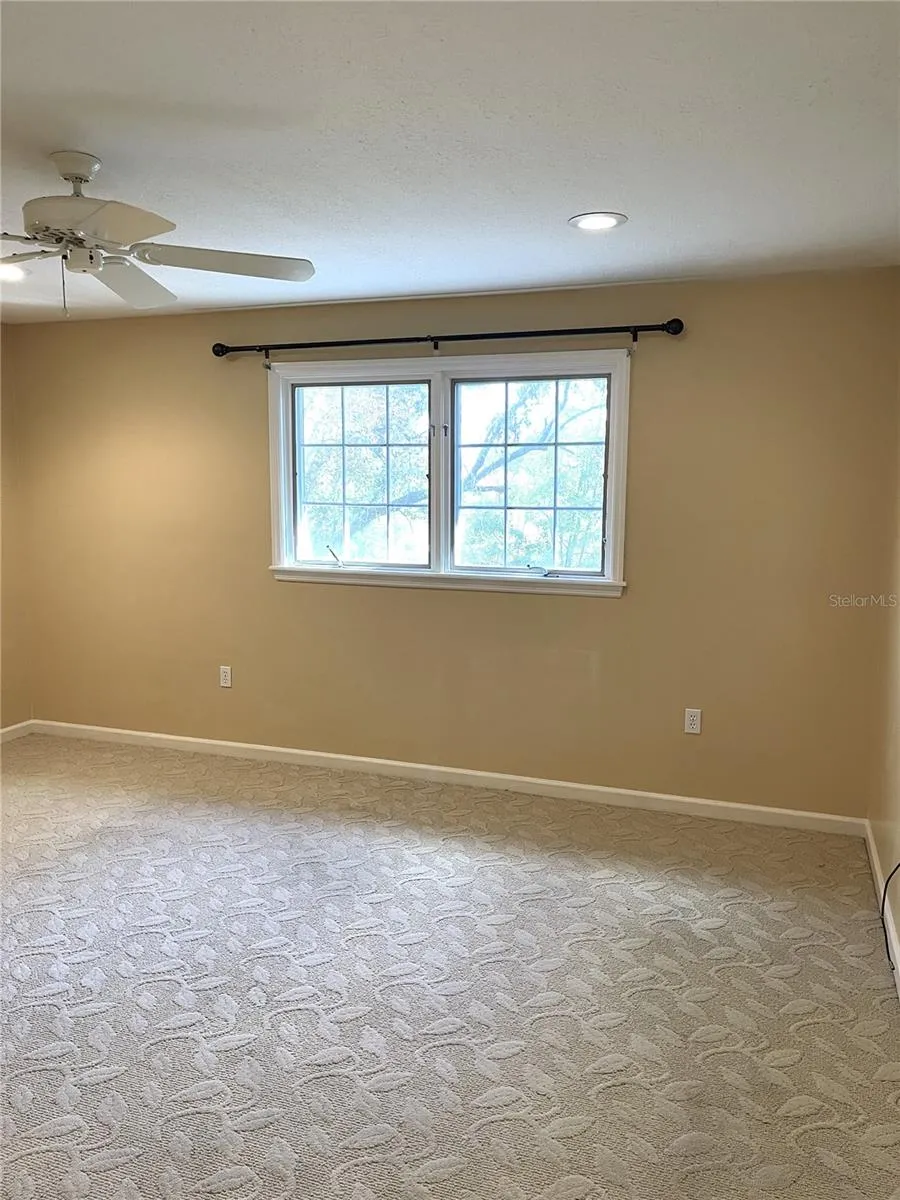 6604 CRESCENT LAKE DRIVE Lakeland, FL 33813