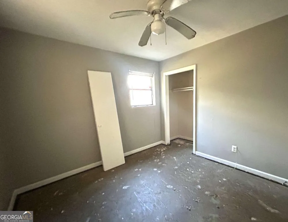 2181 Delowe DR East Point, GA 30344