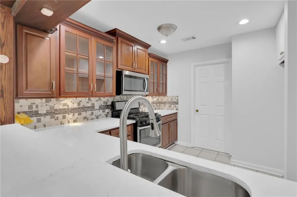 6070 Wintergreen Road Norcross, GA 30093