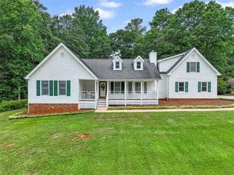 345 Lakefront Drive