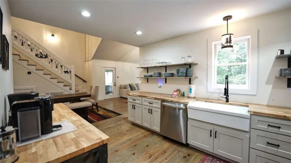 237 Chestnut Gap Road Blue Ridge, GA 30513