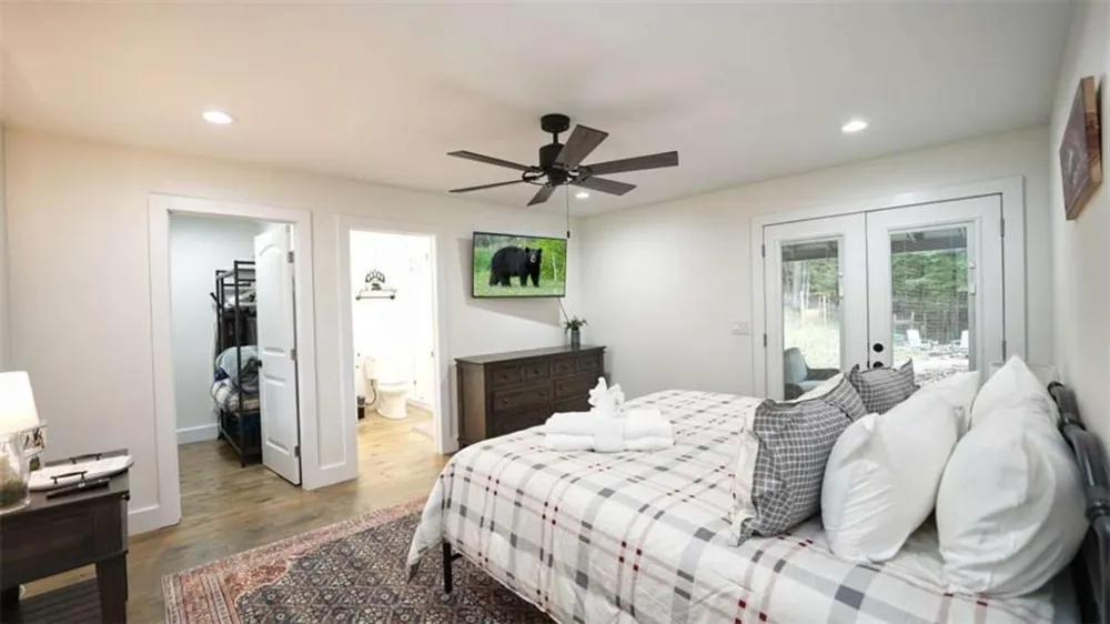 237 Chestnut Gap Road Blue Ridge, GA 30513