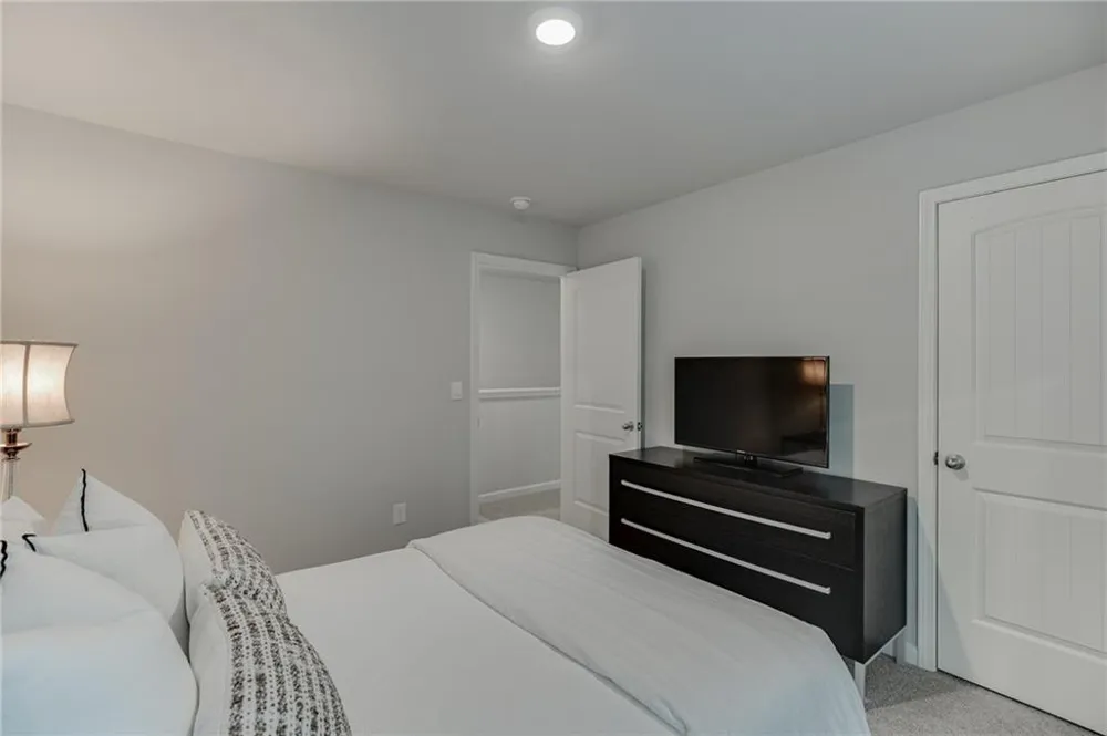 5915 Screech Owl Drive Flowery Branch, GA 30542