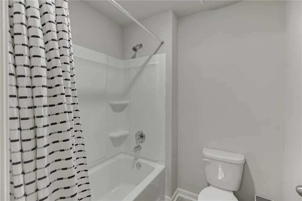 5915 Screech Owl Drive Flowery Branch, GA 30542