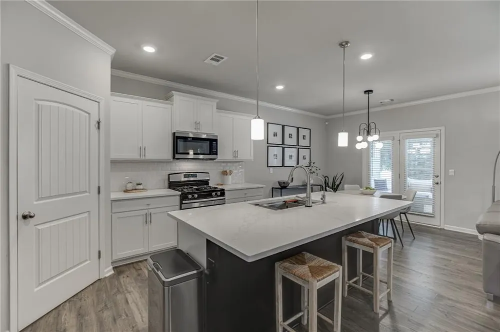 5915 Screech Owl Drive Flowery Branch, GA 30542