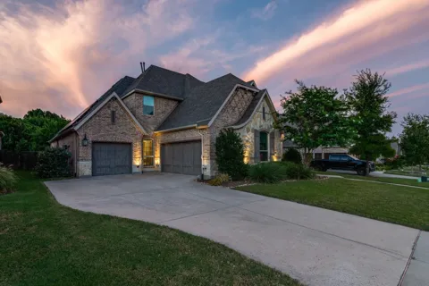 6220 Crystal Cove Court