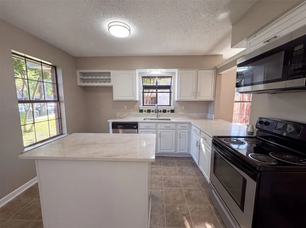 1503 Curtis Lane Cedar Hill, TX 75104