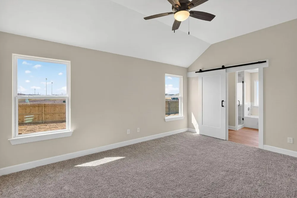 160 Turnrow Cove Snook, TX 77879