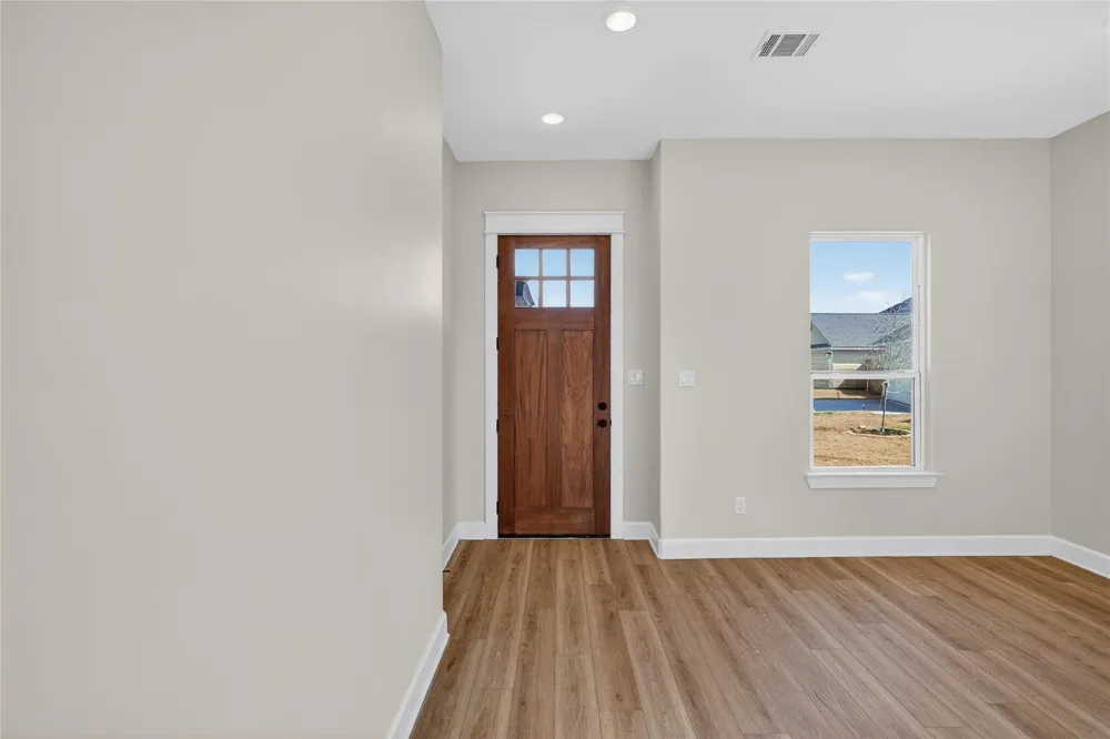160 Turnrow Cove Snook, TX 77879