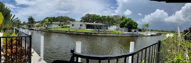 6020 SW 17th Ct Plantation, FL 33317