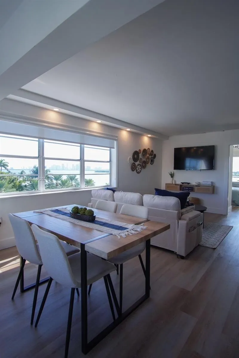7904 West Dr #501 North Bay Village, FL 33141