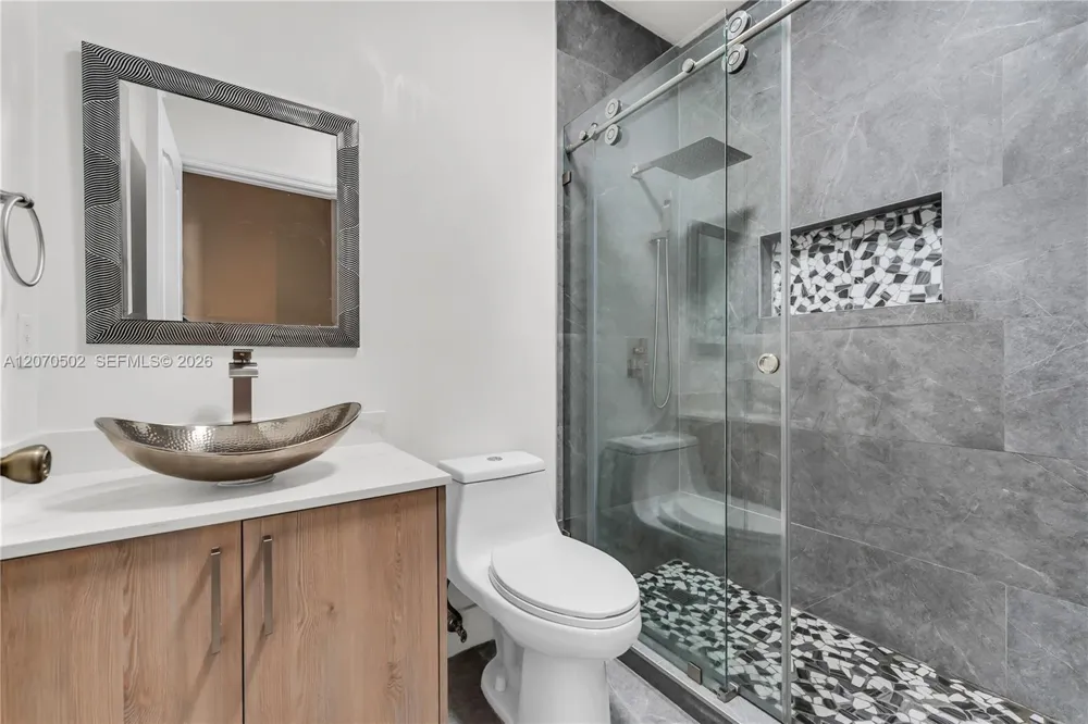 14591 SW 30th St Miami, FL 33175