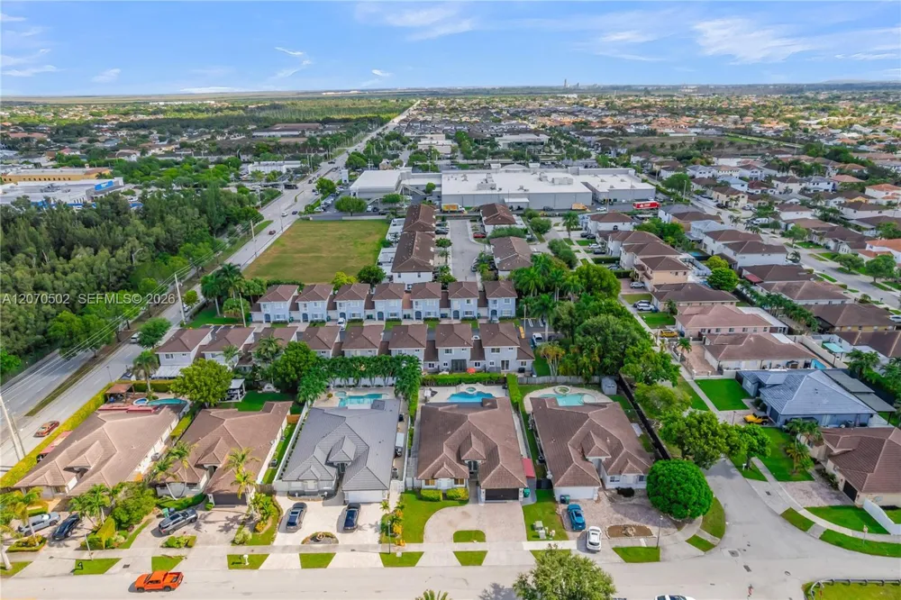 14591 SW 30th St Miami, FL 33175