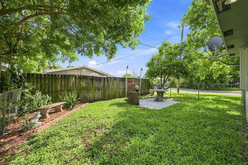 496 NW 47TH COURT Oakland Park, FL 33309