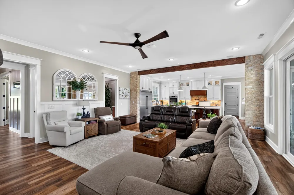 8385 Lascassas Pike Lascassas, TN 37085
