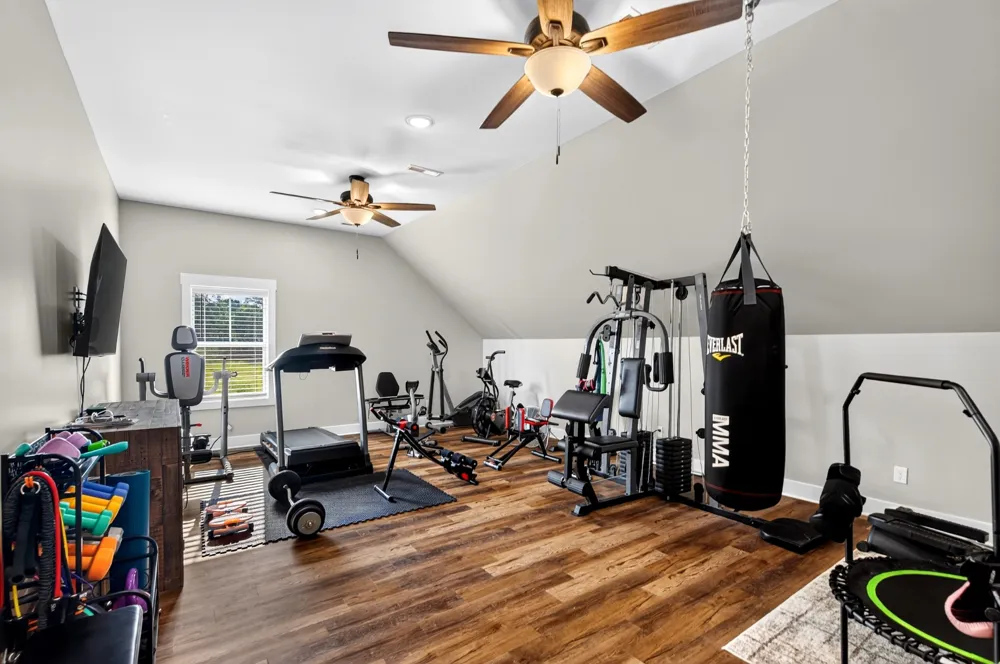 8385 Lascassas Pike Lascassas, TN 37085
