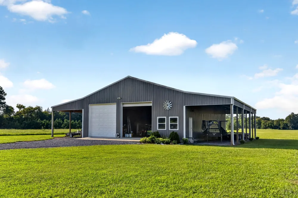 8385 Lascassas Pike Lascassas, TN 37085