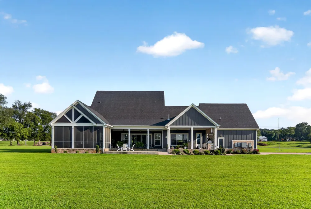 8385 Lascassas Pike Lascassas, TN 37085