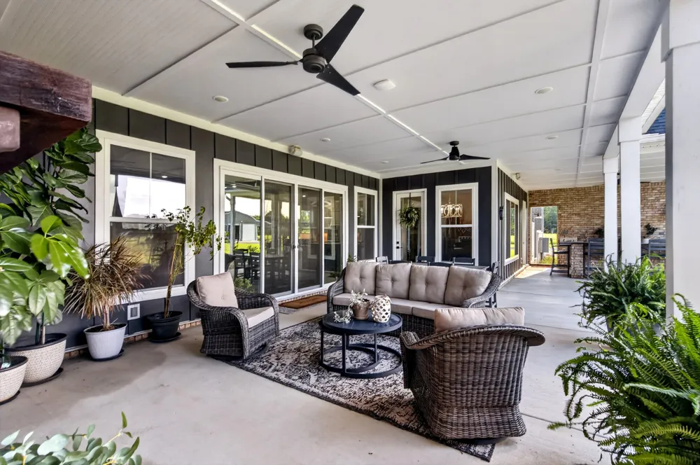 8385 Lascassas Pike Lascassas, TN 37085