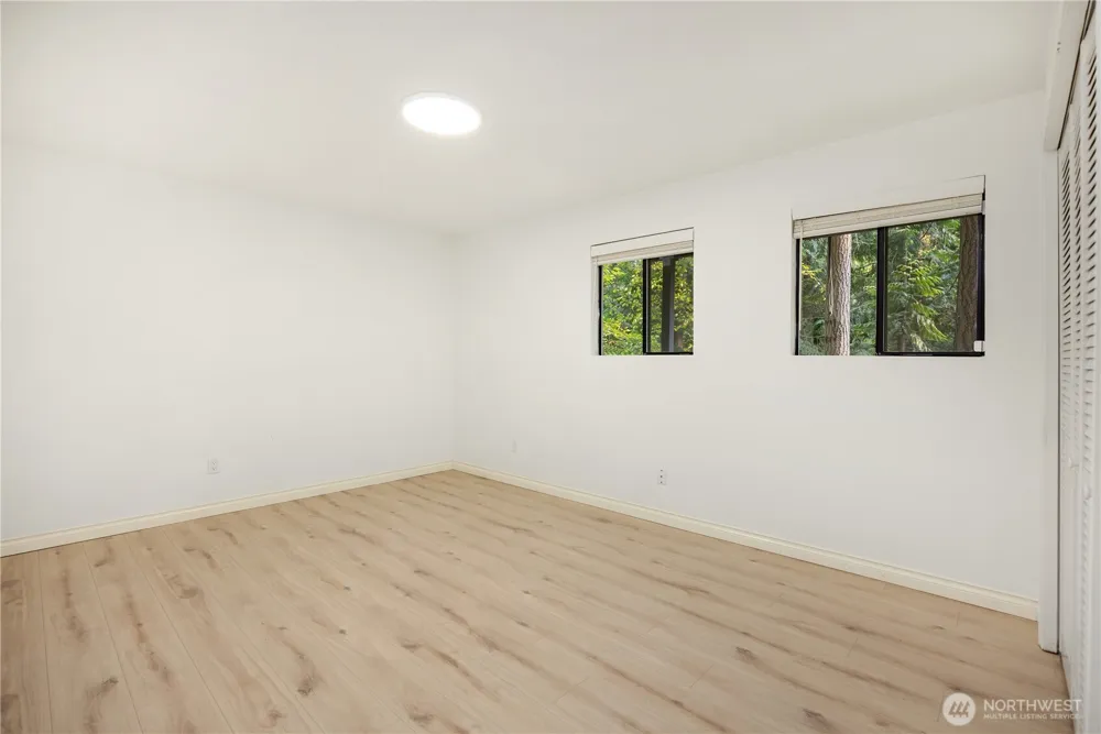 3718 130th Avenue NE Bellevue, WA 98005