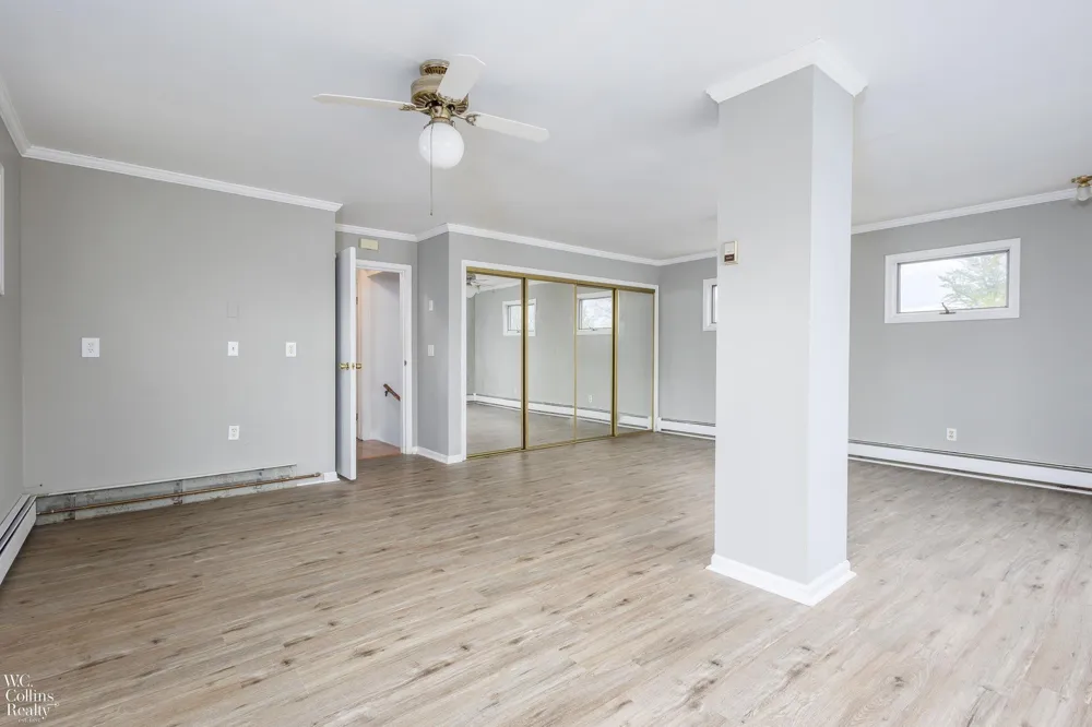 17346 Common Road Roseville City, MI 48066