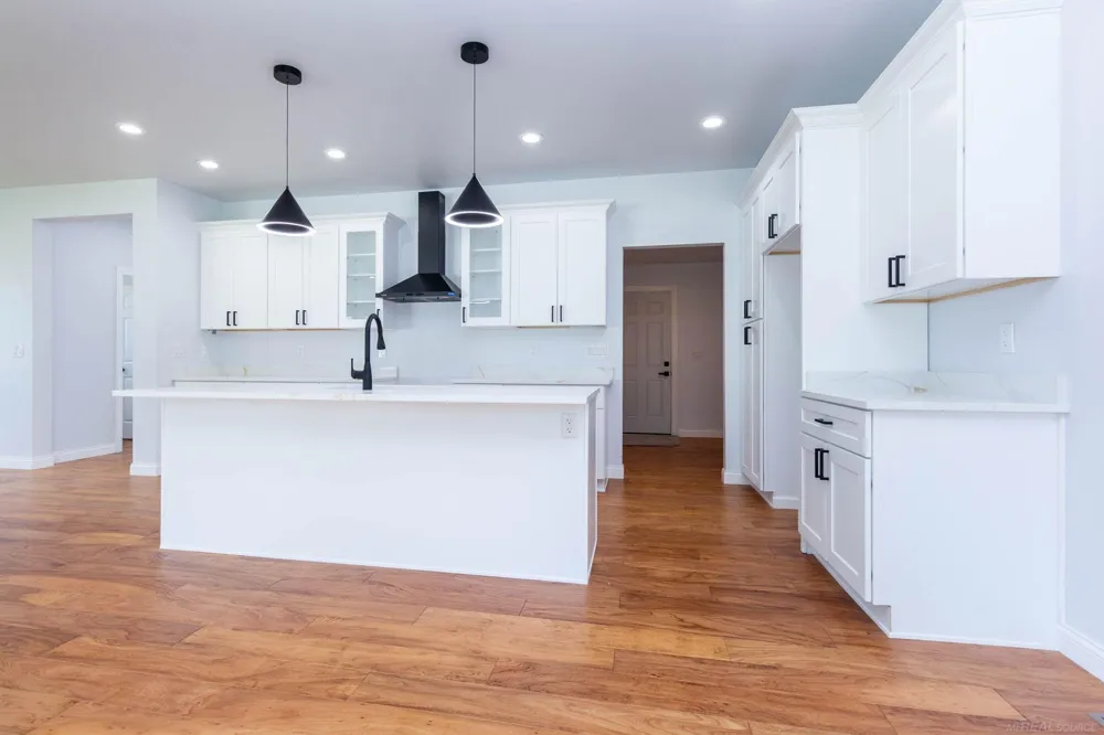 37235 Jefferson Avenue Harrison Charter Township, MI 48045