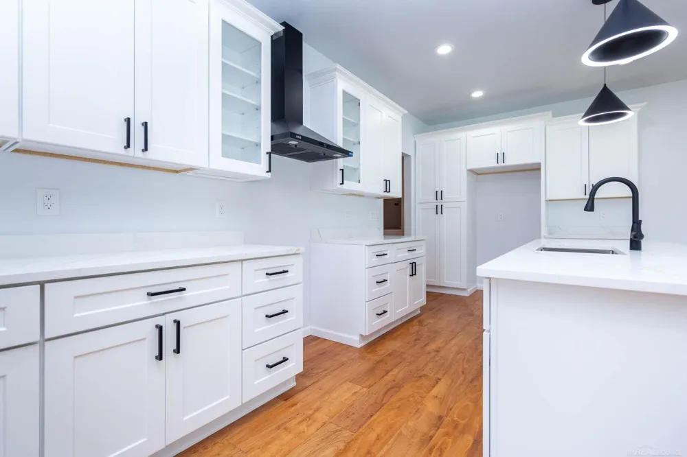 37235 Jefferson Avenue Harrison Charter Township, MI 48045