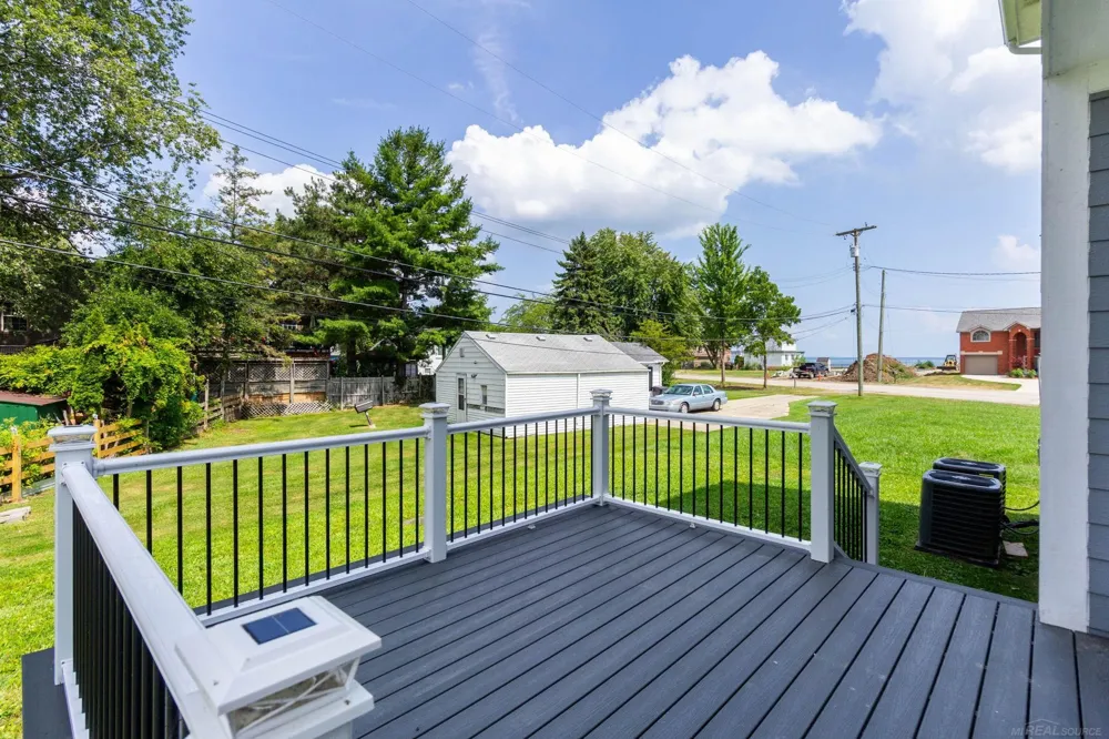 37235 Jefferson Avenue Harrison Charter Township, MI 48045