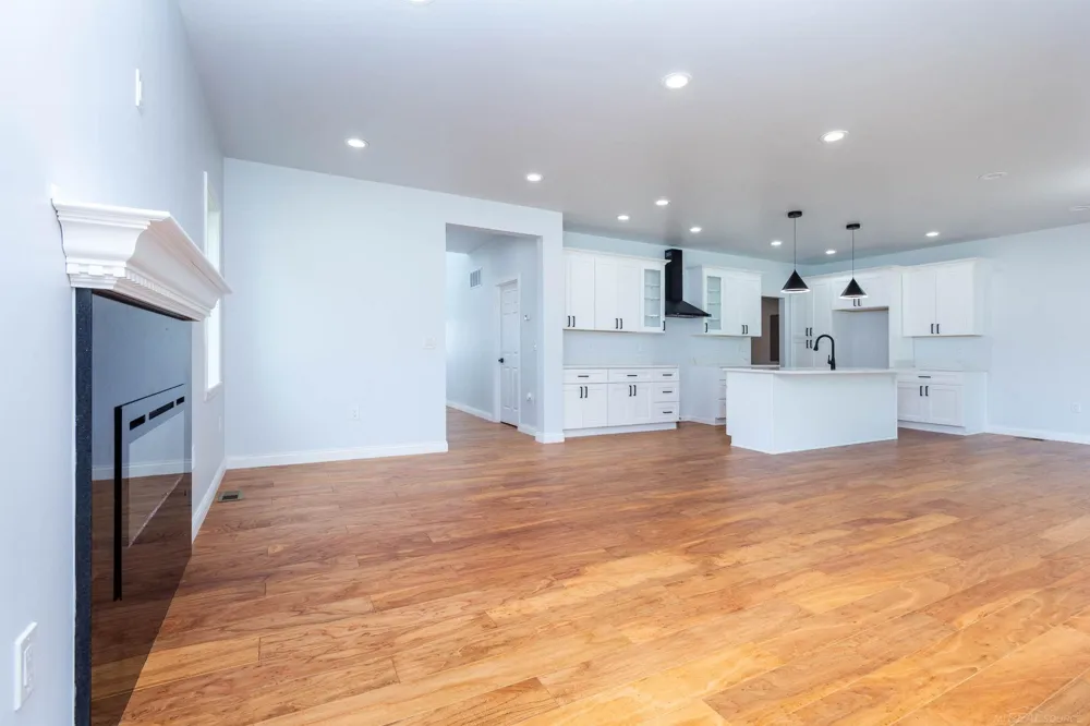 37235 Jefferson Avenue Harrison Charter Township, MI 48045