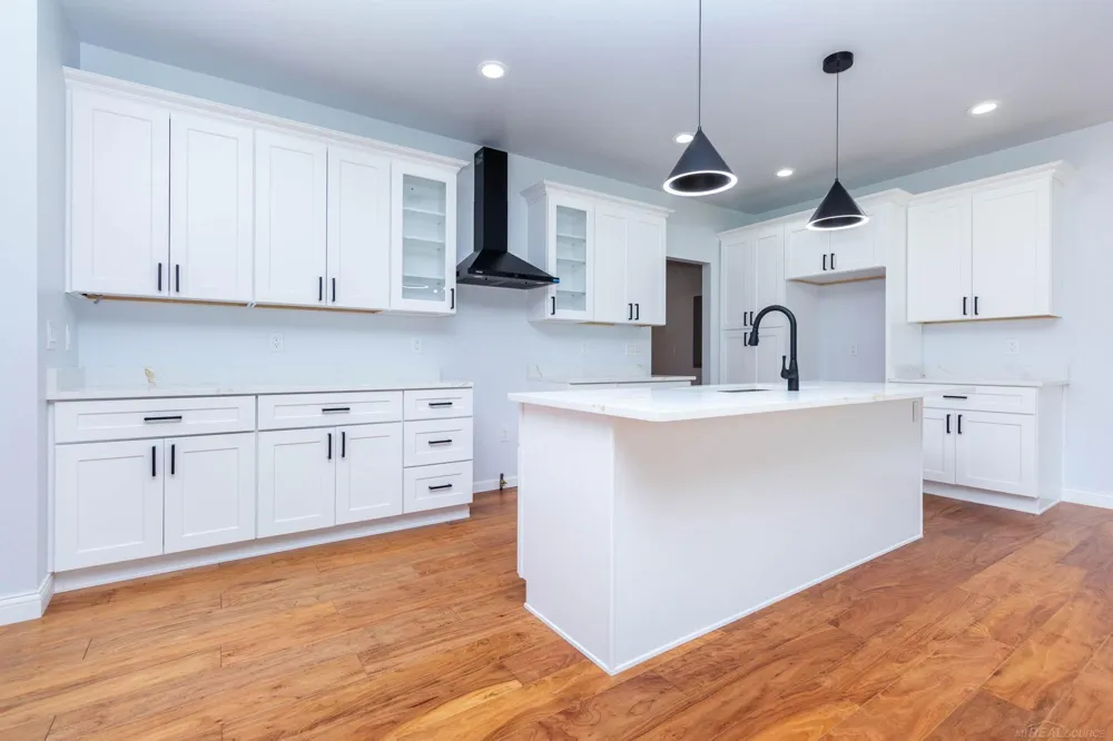 37235 Jefferson Avenue Harrison Charter Township, MI 48045