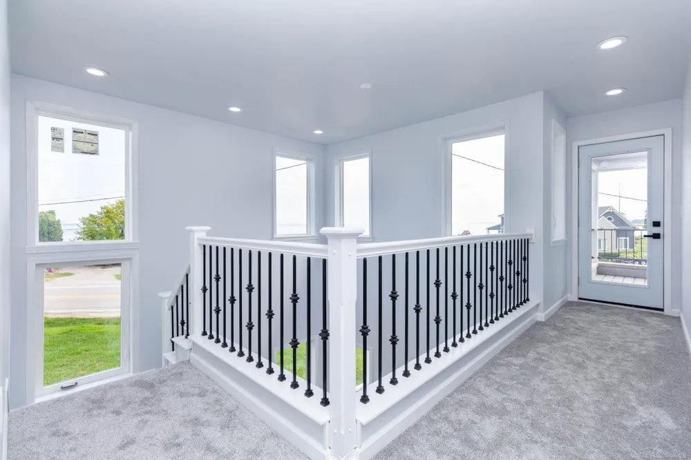 37235 Jefferson Avenue Harrison Charter Township, MI 48045