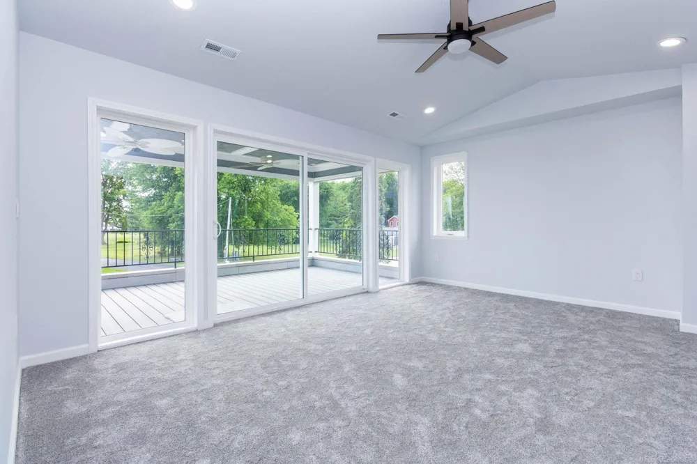 37235 Jefferson Avenue Harrison Charter Township, MI 48045
