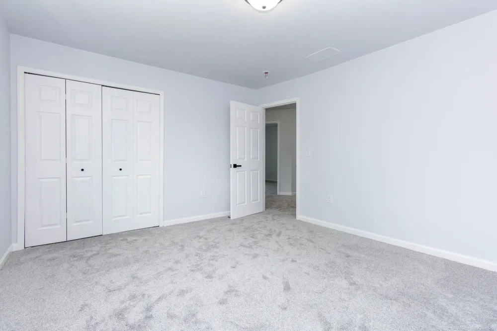 37235 Jefferson Avenue Harrison Charter Township, MI 48045