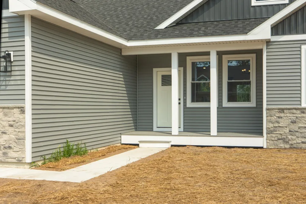 2207 Cottonwood Avenue Blair Township, MI 49637