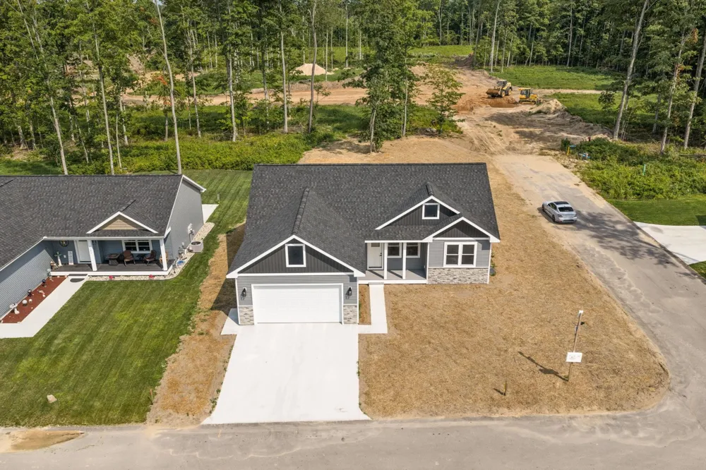 2207 Cottonwood Avenue Blair Township, MI 49637