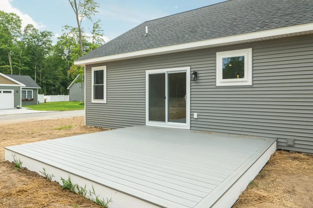 2207 Cottonwood Avenue Blair Township, MI 49637