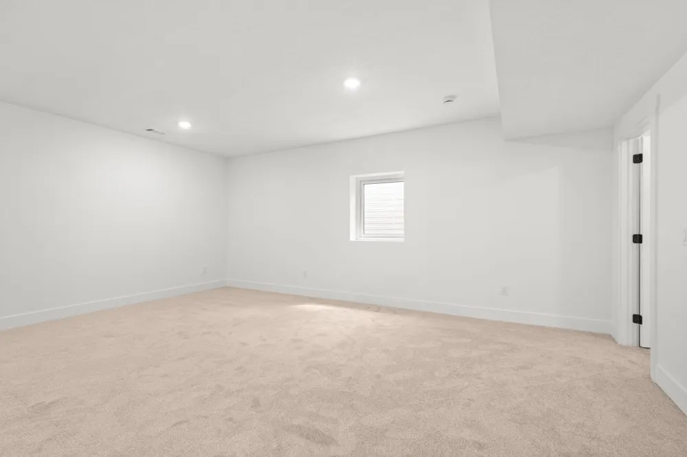 2207 Cottonwood Avenue Blair Township, MI 49637