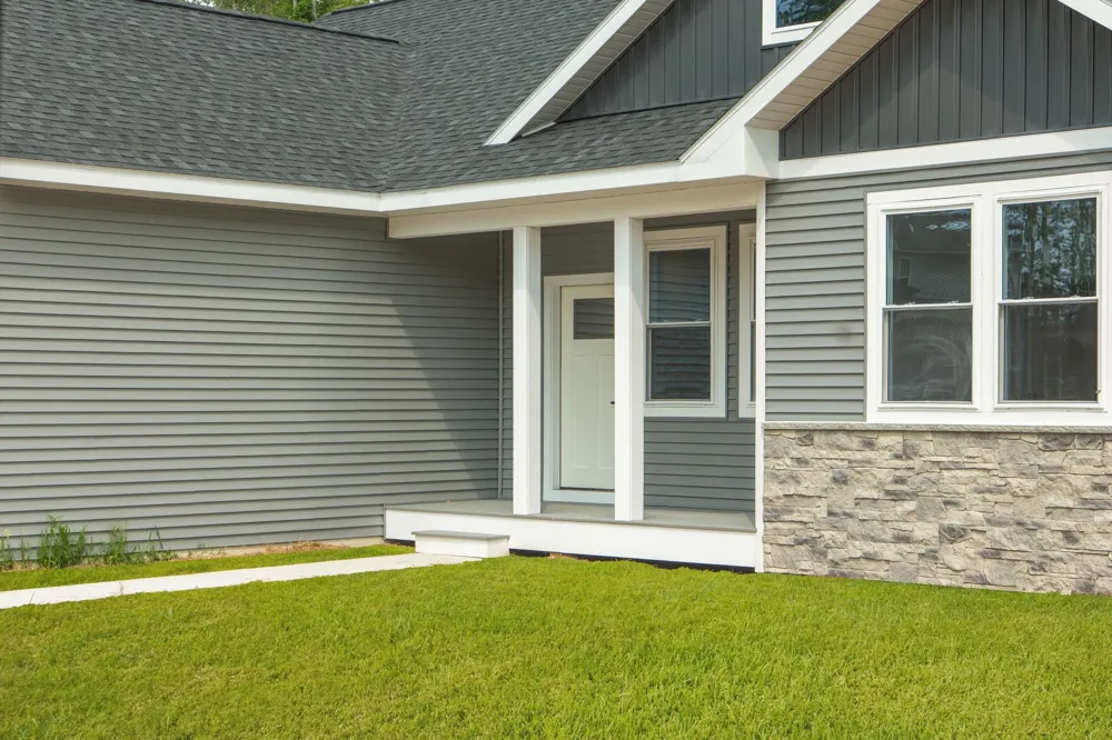 2207 Cottonwood Avenue Blair Township, MI 49637