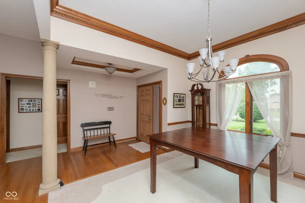 5325 Red Stone Lane Greenwood, IN 46142