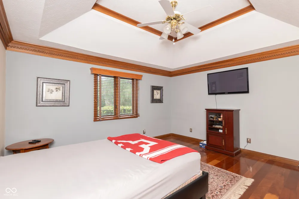 5325 Red Stone Lane Greenwood, IN 46142