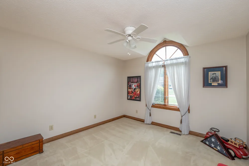 5325 Red Stone Lane Greenwood, IN 46142