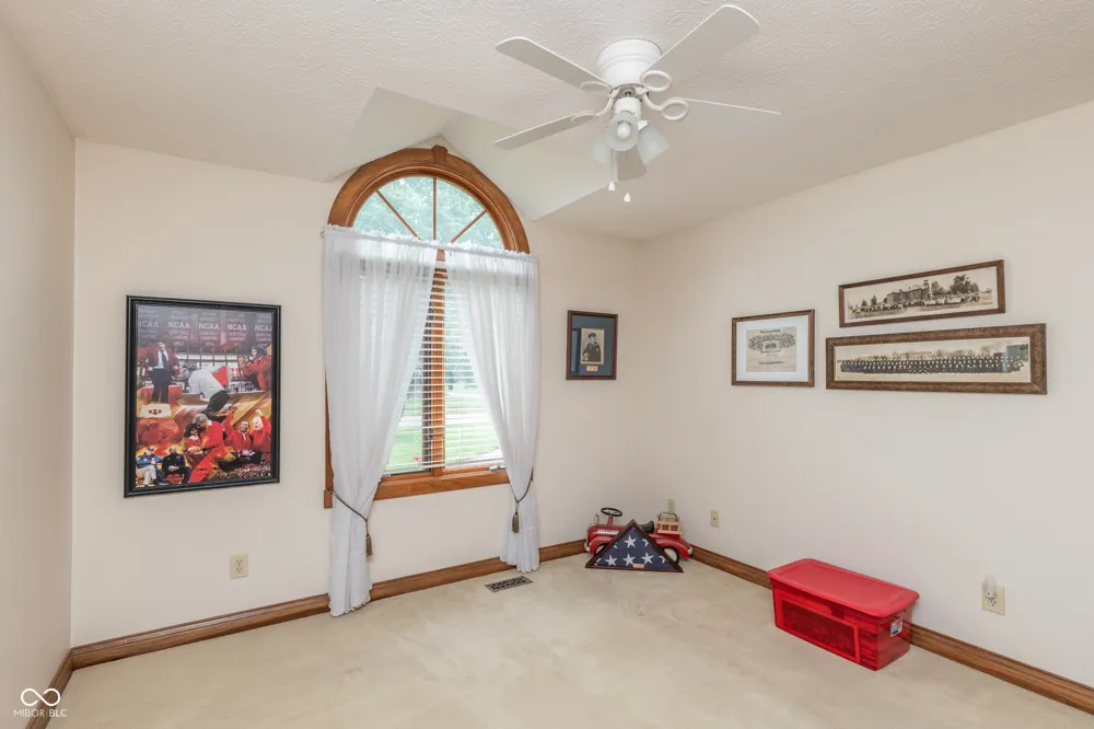 5325 Red Stone Lane Greenwood, IN 46142