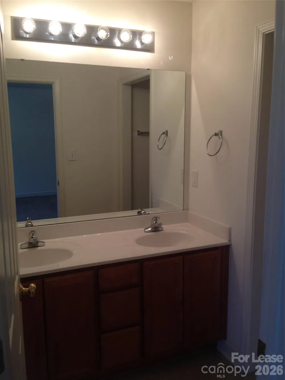 199 Clusters Circle Mooresville, NC 28117