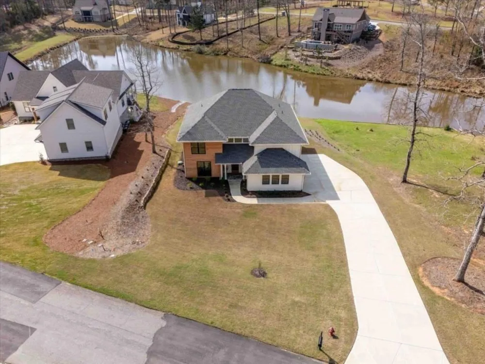 1270 Glen Eagle Drive Greensboro, GA 30642