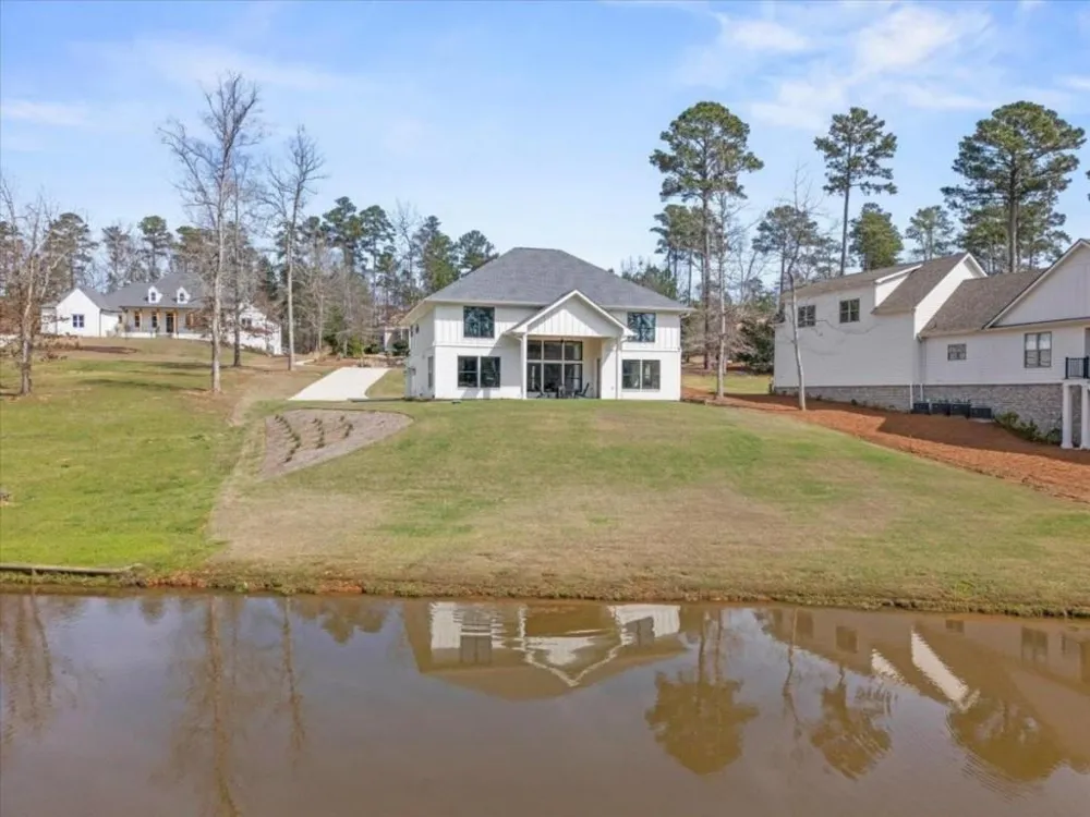 1270 Glen Eagle Drive Greensboro, GA 30642